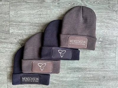 Mensch sein Caps